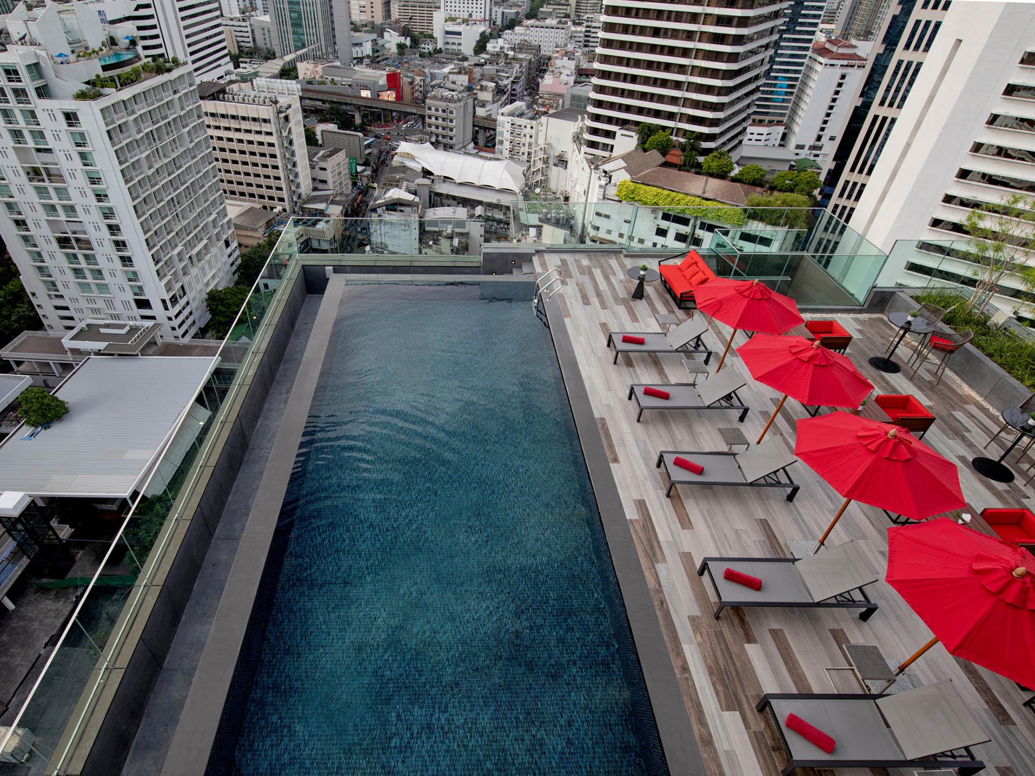 Ibis Styles Bangkok Sukhumvit 4 Otel Dış mekan fotoğraf